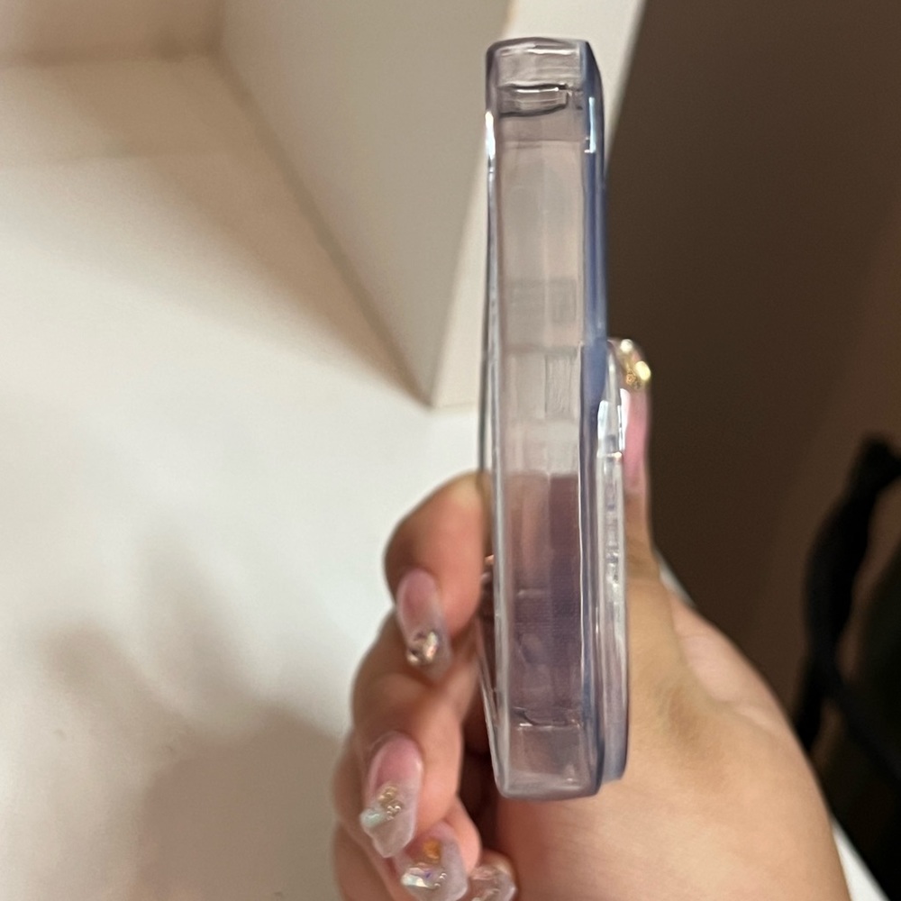 Clear Phone case *Used* - Picture 4 of 4